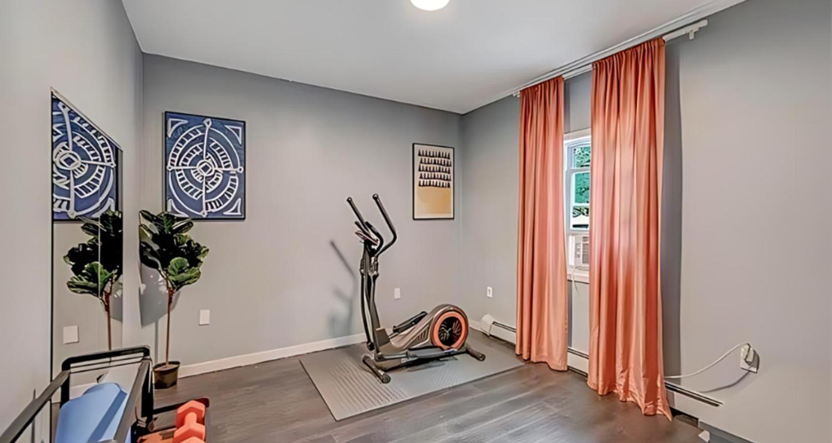 Peaceful Pocono Home With Hot Tub, Gym, & Office Long Pond Buitenkant foto