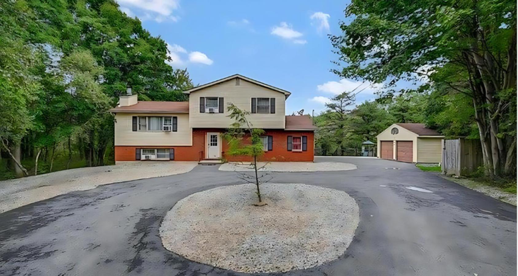 Peaceful Pocono Home With Hot Tub, Gym, & Office Long Pond Buitenkant foto
